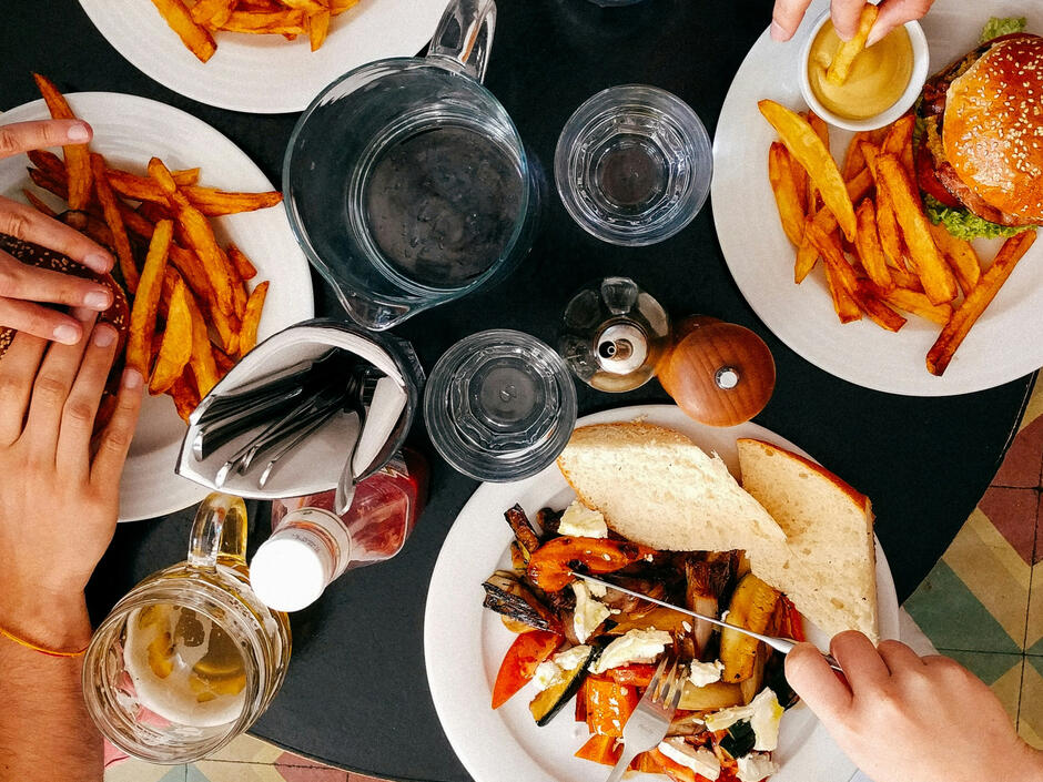 Best Restaurants Nearby